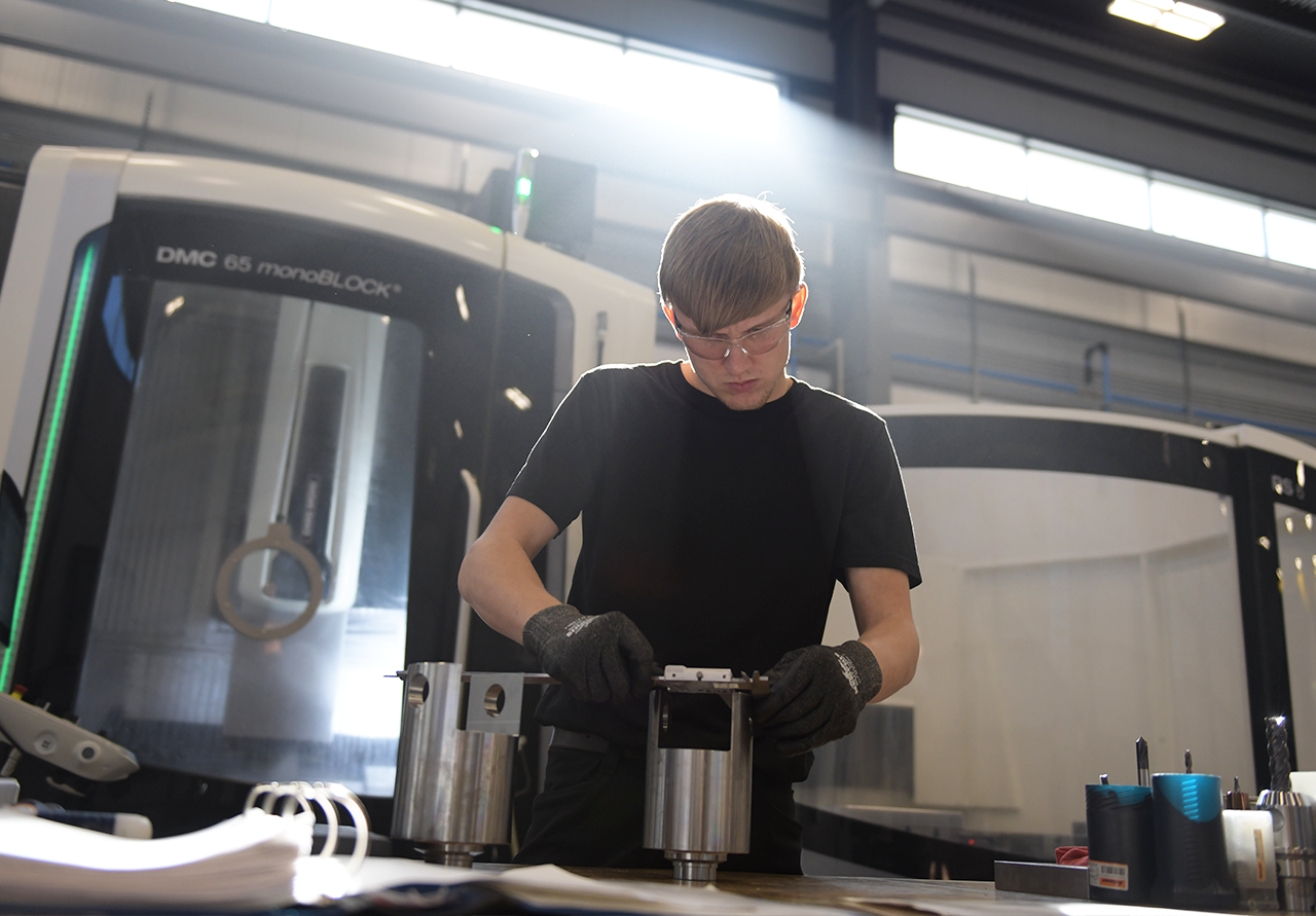 Hands-On Training in Our Technical Division. Learn More >